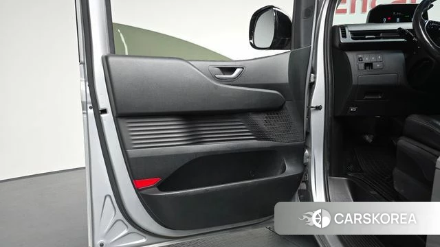 Hyundai Staria id 4396278 из Кореи 16