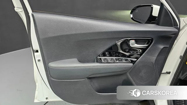 Kia The New Niro id 4672033 из Кореи 16
