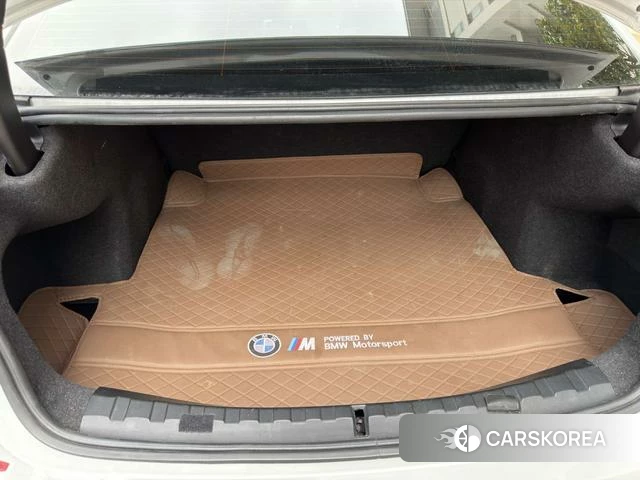 BMW 3 series id 4273679 из Китая 16