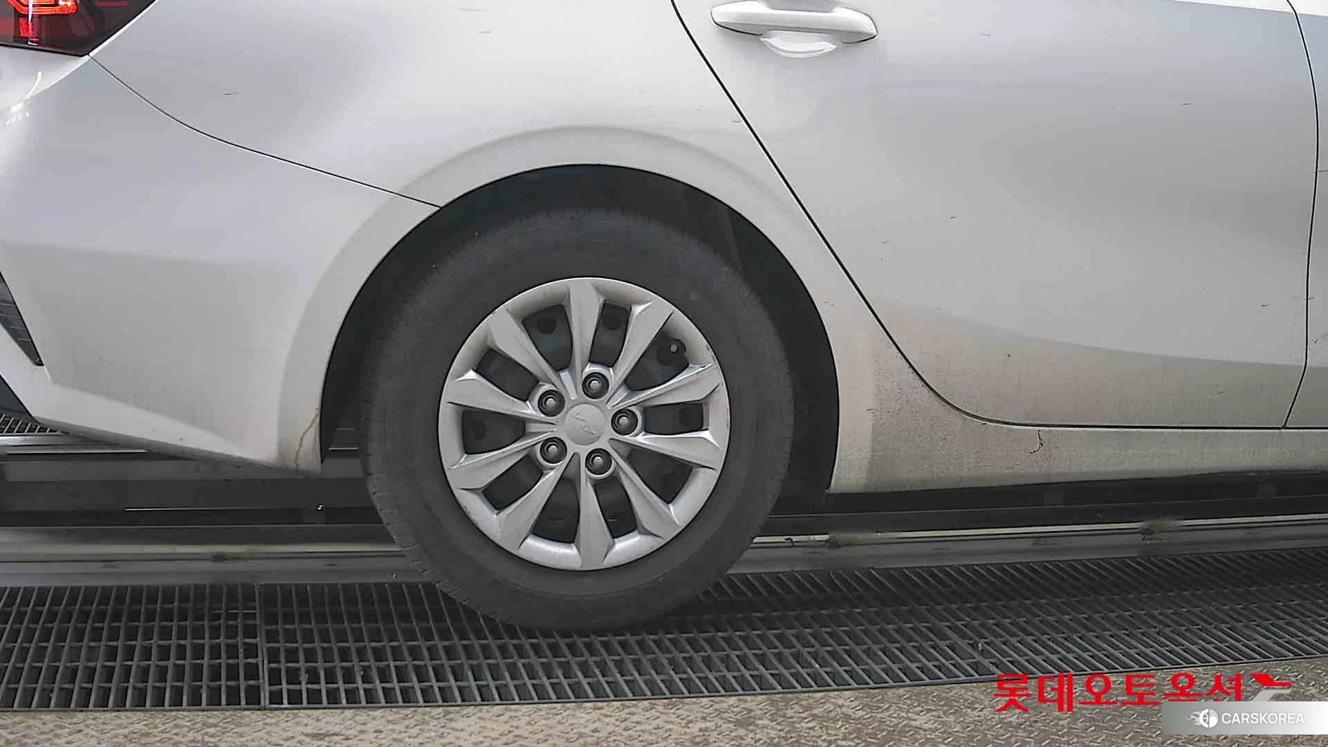 Kia K3 id 3875677 из Кореи 16