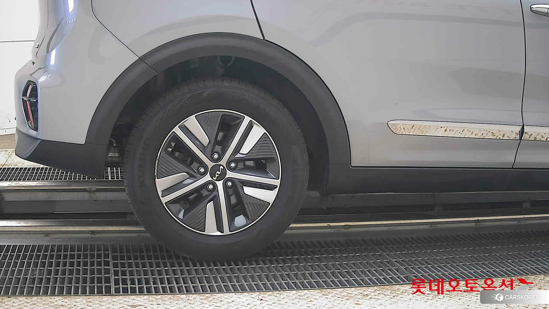 Kia Niro Hybrid id 4902471 из Кореи 16