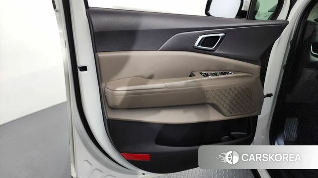 Kia The New Carnival 4th Generation id 4222893 из Кореи 16