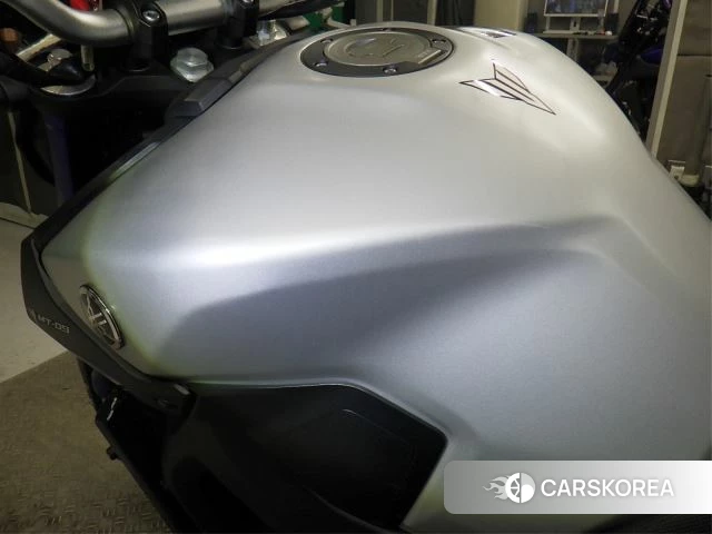 Yamaha MT-09 id 3945334 из Японии 16