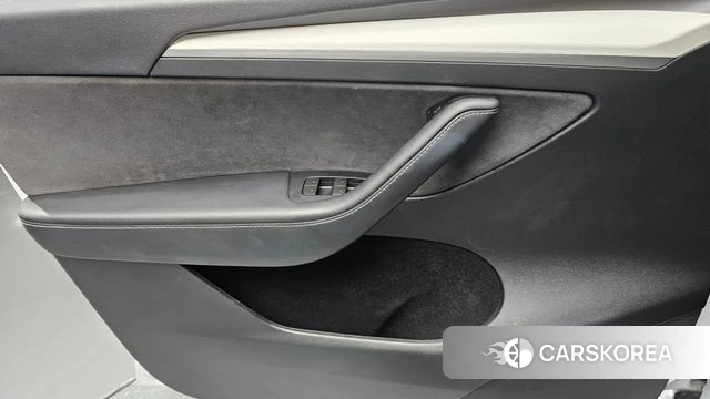 Tesla Model Y id 4753165 из Кореи 16