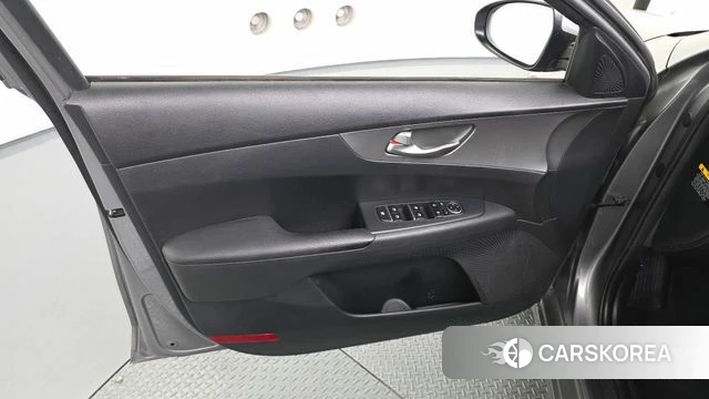 Kia Come New K3 id 4283859 из Кореи 16