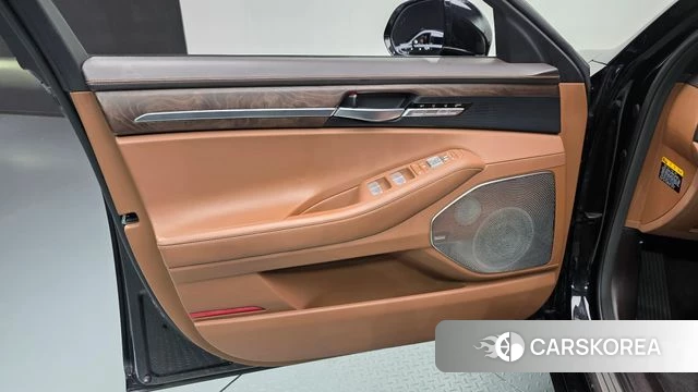 Genesis G90 id 4362814 из Кореи 16