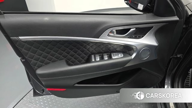Genesis G70 id 4755523 из Кореи 16