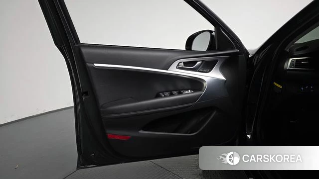 Genesis G70 id 4746829 из Кореи 16
