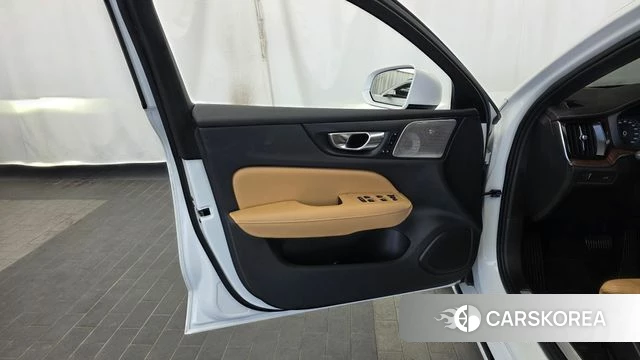 Volvo S60 3rd generation id 4317242 из Кореи 16