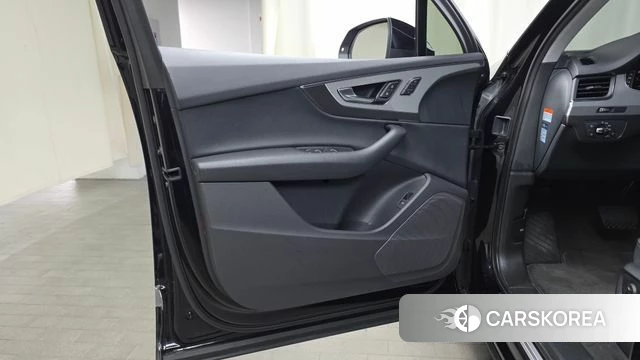 Audi Q7 (4M) id 4620160 из Кореи 16