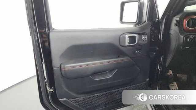 Jeep Gladiator (JT) id 4518981 из Кореи 16