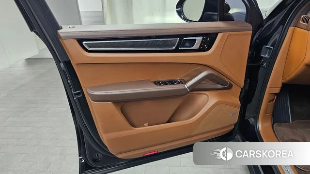 Porsche Cayenne (PO536) id 4568462 из Кореи 16