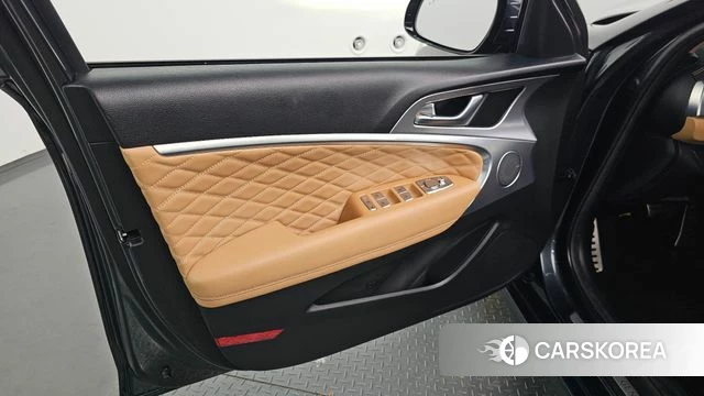 Genesis The New G70 Shooting Brake id 4631151 из Кореи 16
