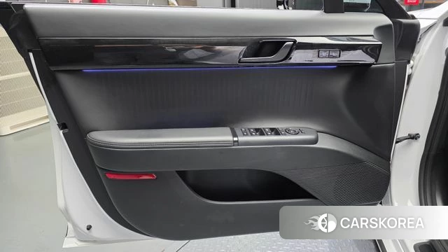 Hyundai Grandeur Hybrid (GN7) id 4863625 из Кореи 16