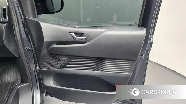 Hyundai Staria id 4202209 из Кореи 16