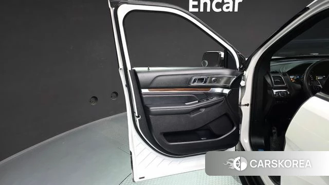 Ford Explorer id 4245843 из Кореи 16