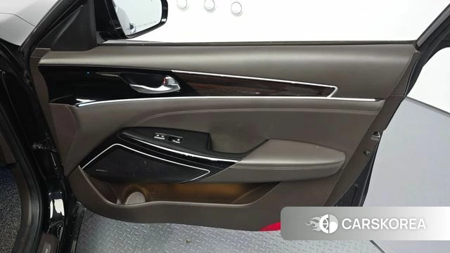 Kia Come New K7 id 4689455 из Кореи 16