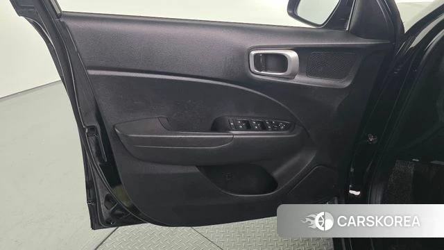 Hyundai Venue id 4304145 из Кореи 16