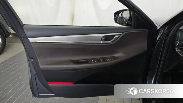 Hyundai The New Grandeur IG Hybrid id 4469609 из Кореи 16