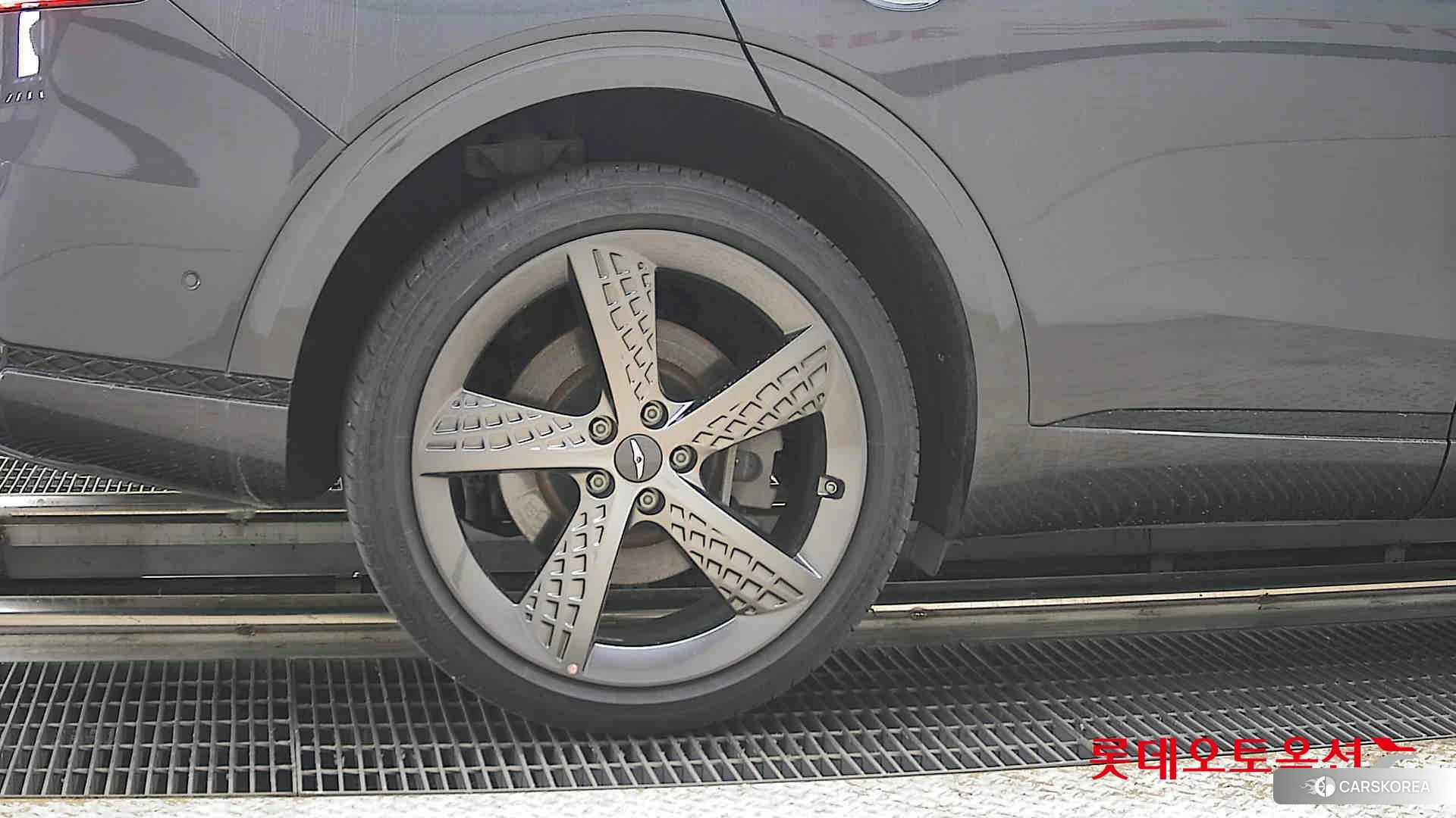 Hyundai GV70 id 4347293 из Кореи 16