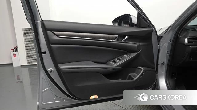 Honda Accord 10th Generation id 4325908 из Кореи 16