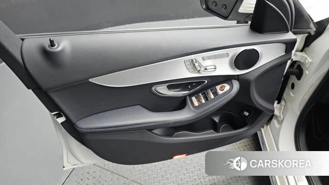 Mercedes-Benz C-Class W205 id 4850211 из Кореи 16