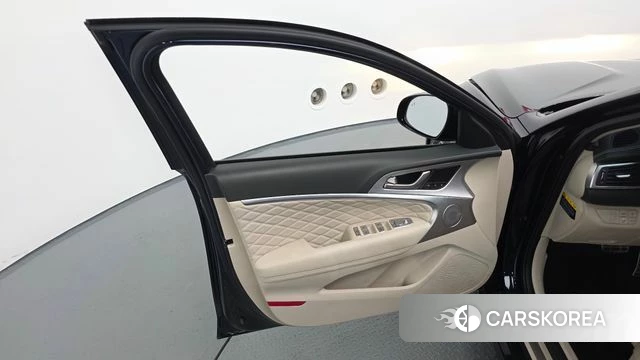 Genesis G70 id 4520224 из Кореи 16