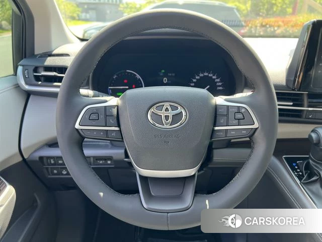 Toyota Grevia id 4263372 из Китая 16