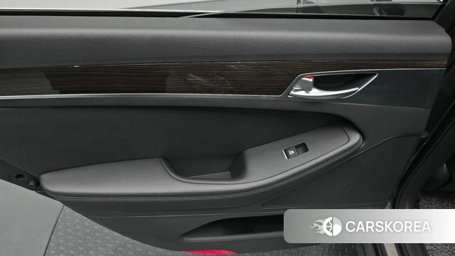Genesis G80 id 4688947 из Кореи 16