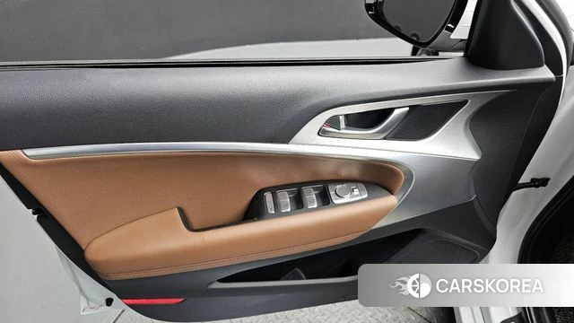 Genesis G70 id 4345017 из Кореи 16