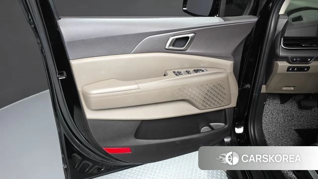Kia The New Carnival 4th Generation id 4675121 из Кореи 16