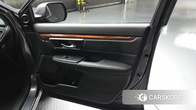 Honda CR-V 5th generation id 4409066 из Кореи 16