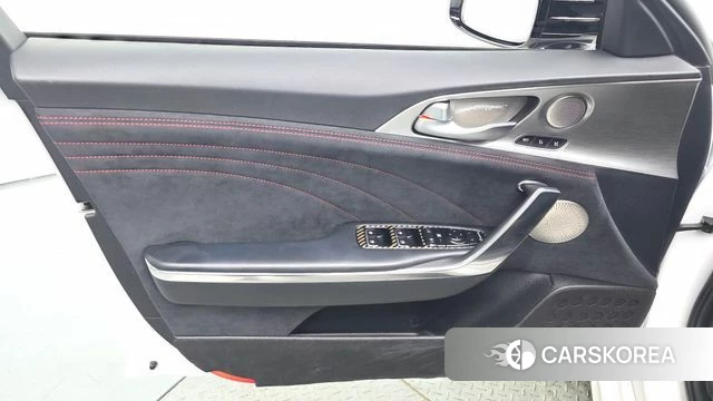 Kia Stinger Meister id 4519449 из Кореи 16