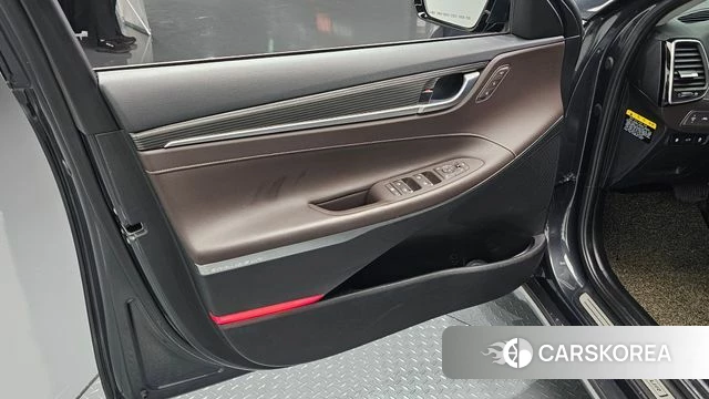 Hyundai Grandeur IG Hybrid id 4677930 из Кореи 16