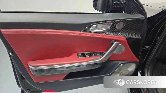 Kia Stinger id 4642572 из Кореи 16