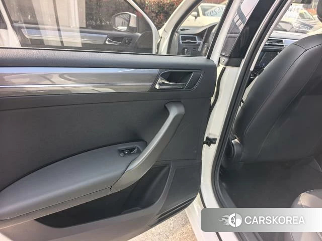 Volkswagen Santana id 4240199 из Китая 16