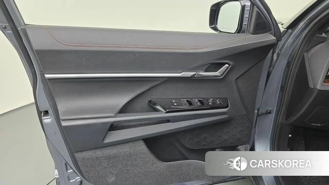 Ssangyong Torres EVX id 4834655 из Кореи 16