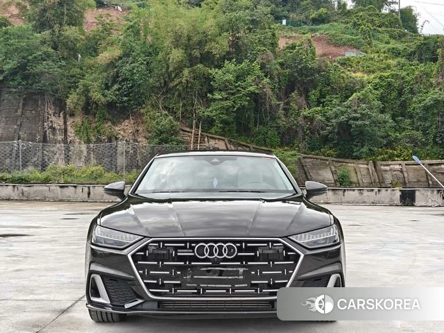Audi A7L id 4190565 из Китая 16