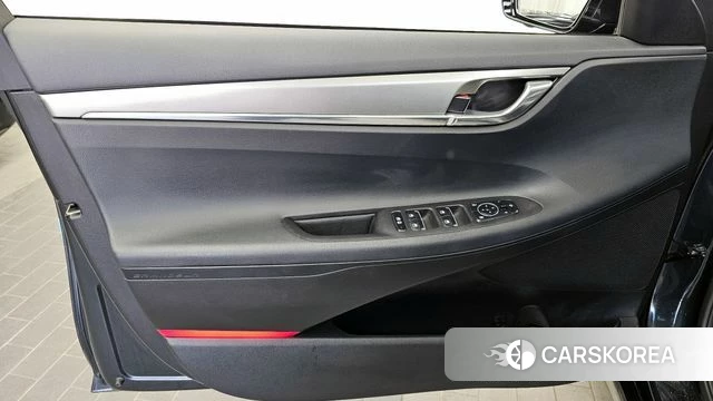 Hyundai The New Grandeur IG Hybrid id 4293337 из Кореи 16