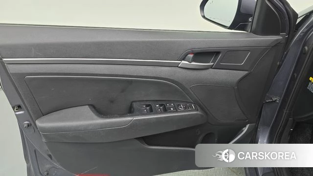 Hyundai Avante AD id 4508698 из Кореи 16
