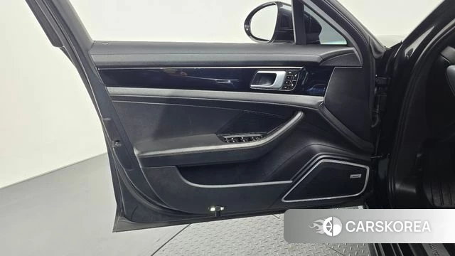 Porsche Panamera (971) id 4776224 из Кореи 16