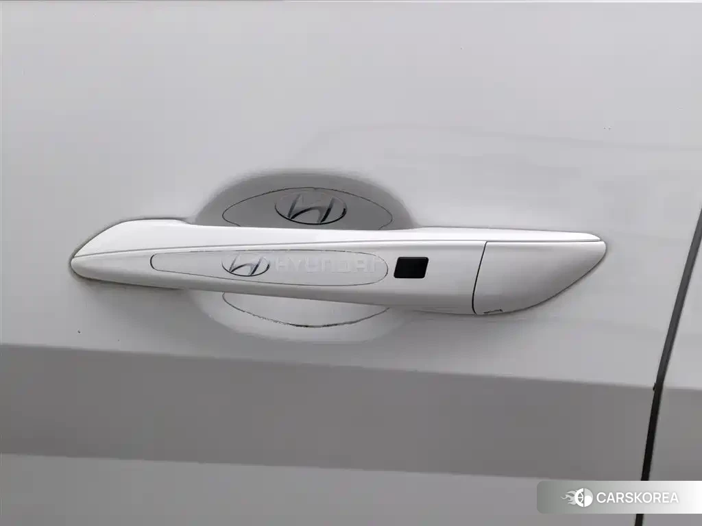 Hyundai Elantra id 4547343 из Китая 16