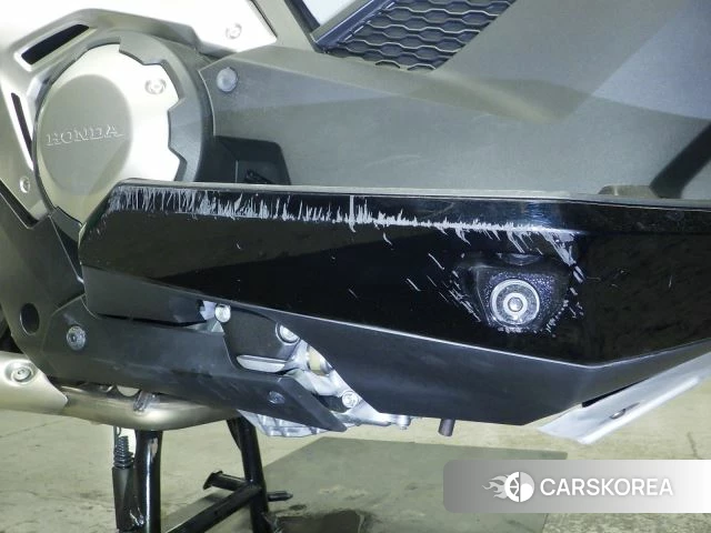 Honda X-ADV 750 id 4184387 из Японии 16