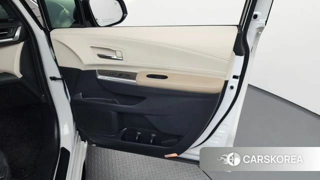 Toyota Sienna 4th Generation id 4624362 из Кореи 16