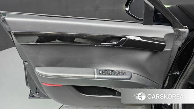 Hyundai Grandeur (GN7) id 4725703 из Кореи 16