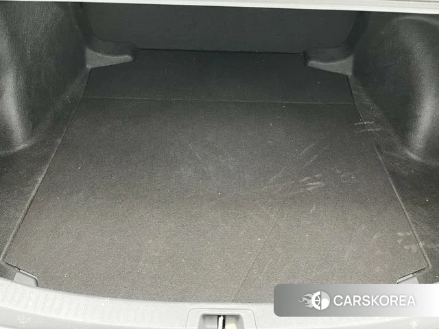 Toyota Corolla id 4262297 из Китая 16