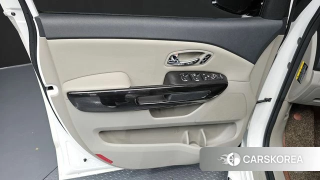 Kia The New Carnival id 4435689 из Кореи 16