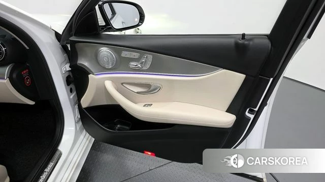 Mercedes-Benz E-Class W213 id 4605031 из Кореи 16