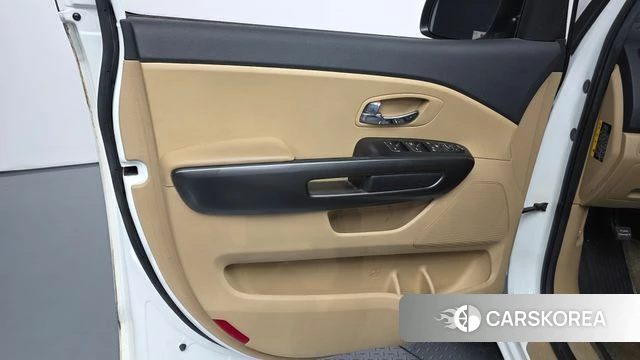 Kia The New Carnival id 4416602 из Кореи 16