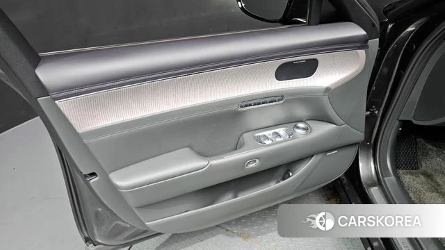 Genesis G90 (RS4) id 4489126 из Кореи 16